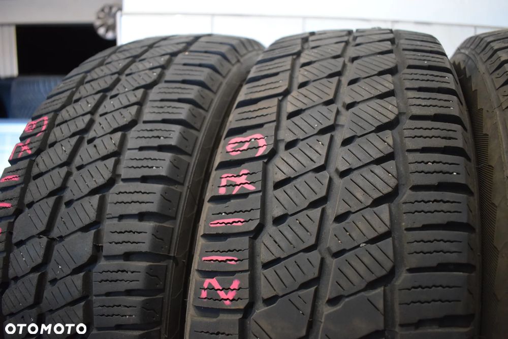 R16C 205/65 Goodride SW612 Cena za komplet - 2