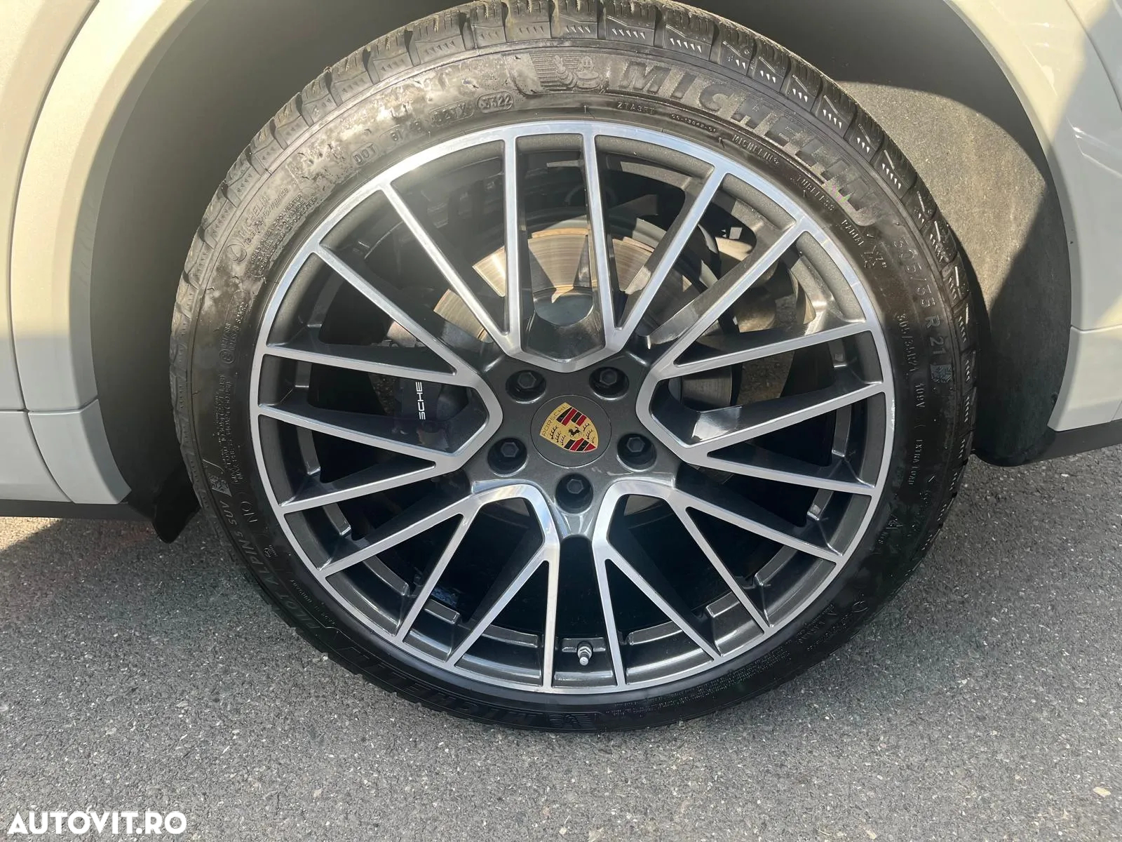 Porsche Cayenne Standard - 11