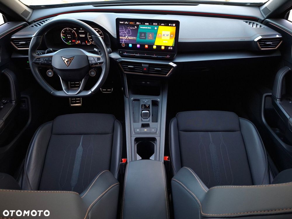 Cupra Formentor 1.4 e-Hybrid VZ DSG - 11