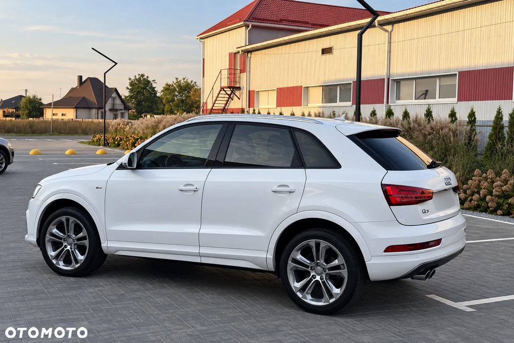 Audi Q3 2.0 TFSI Quattro S tronic - 7