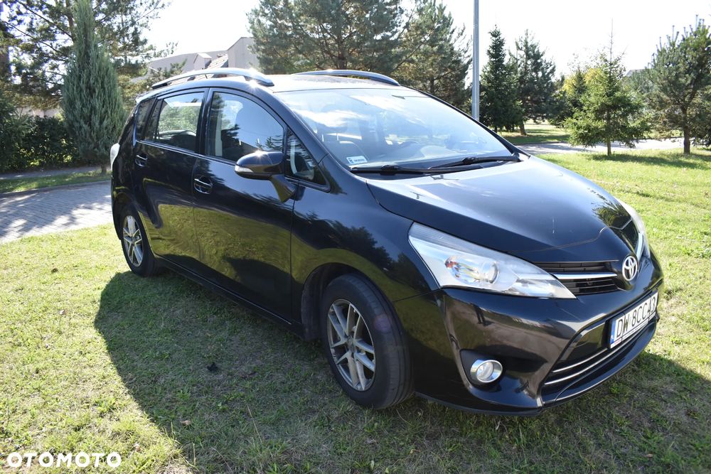 Toyota Verso 1.8 Premium 7os - 1