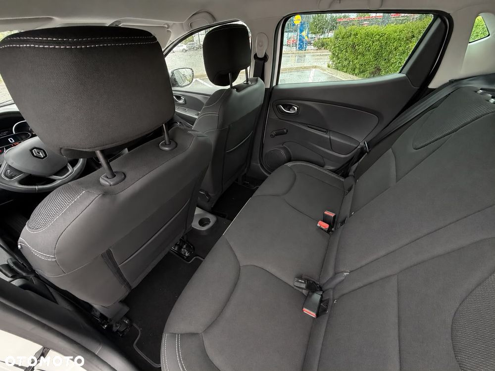 Renault Clio 0.9 TCe Limited - 12