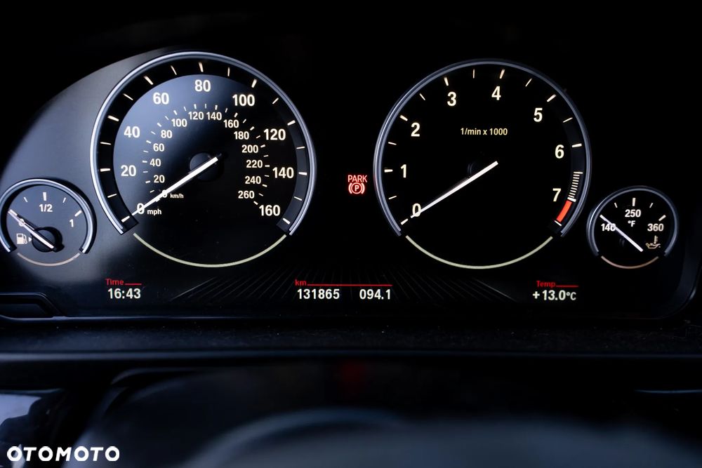 BMW Seria 5 528i - 18
