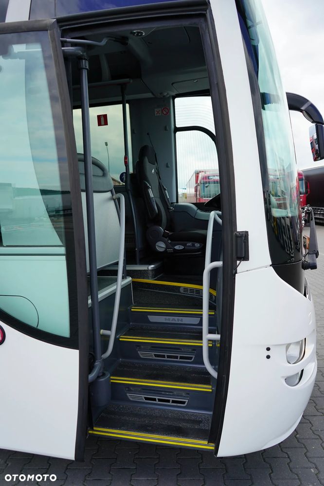 MAN LION'S REGIO / EURO 6 / 51 OSÓB / 90 000 KM / RETARDER - 7