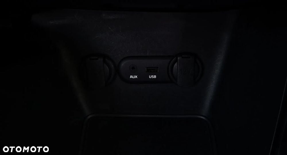 Kia Ceed Cee'd 1.6 GDI Business Line - 30