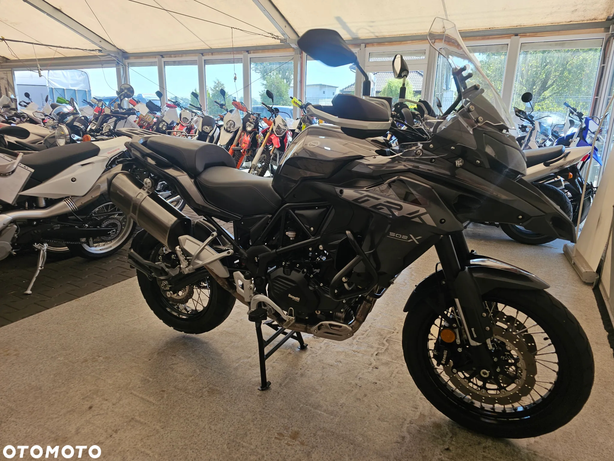 Benelli TRK 502 - 25