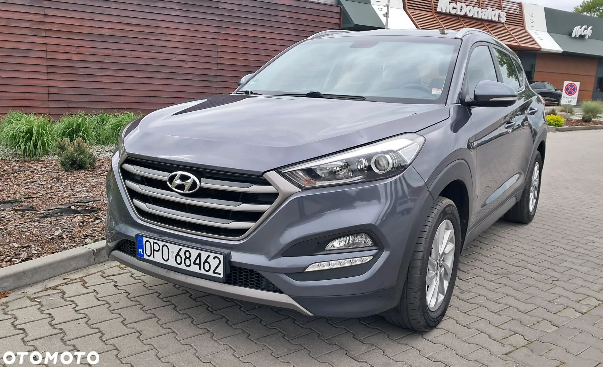 Hyundai Tucson - 2
