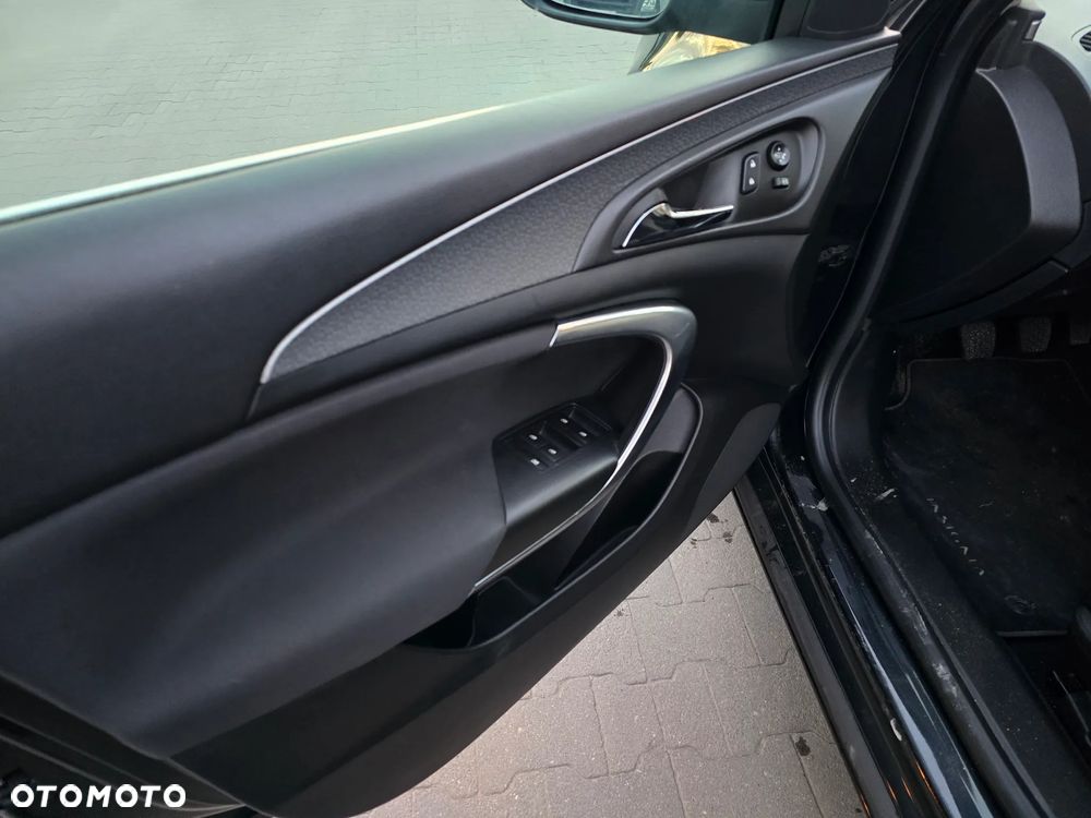 Opel Insignia 1.6 CDTI S&S - 12