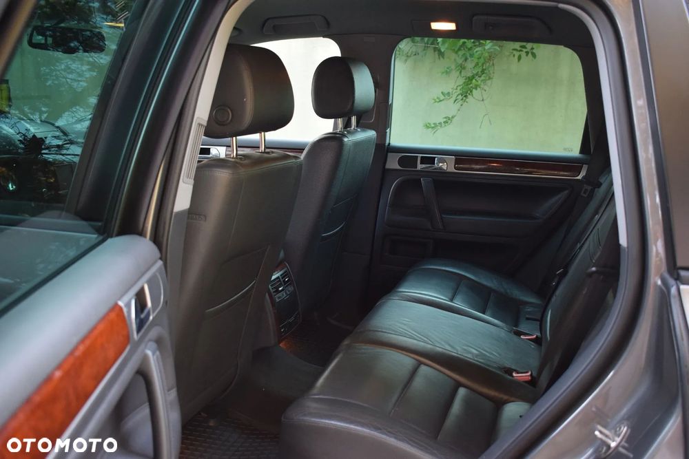 Volkswagen Touareg 3.0 V6 TDI DPF Tiptr - 13
