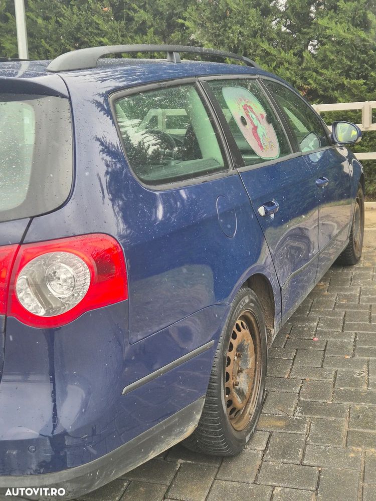 Volkswagen Passat 2.0 TDI Trendline DPF - 8