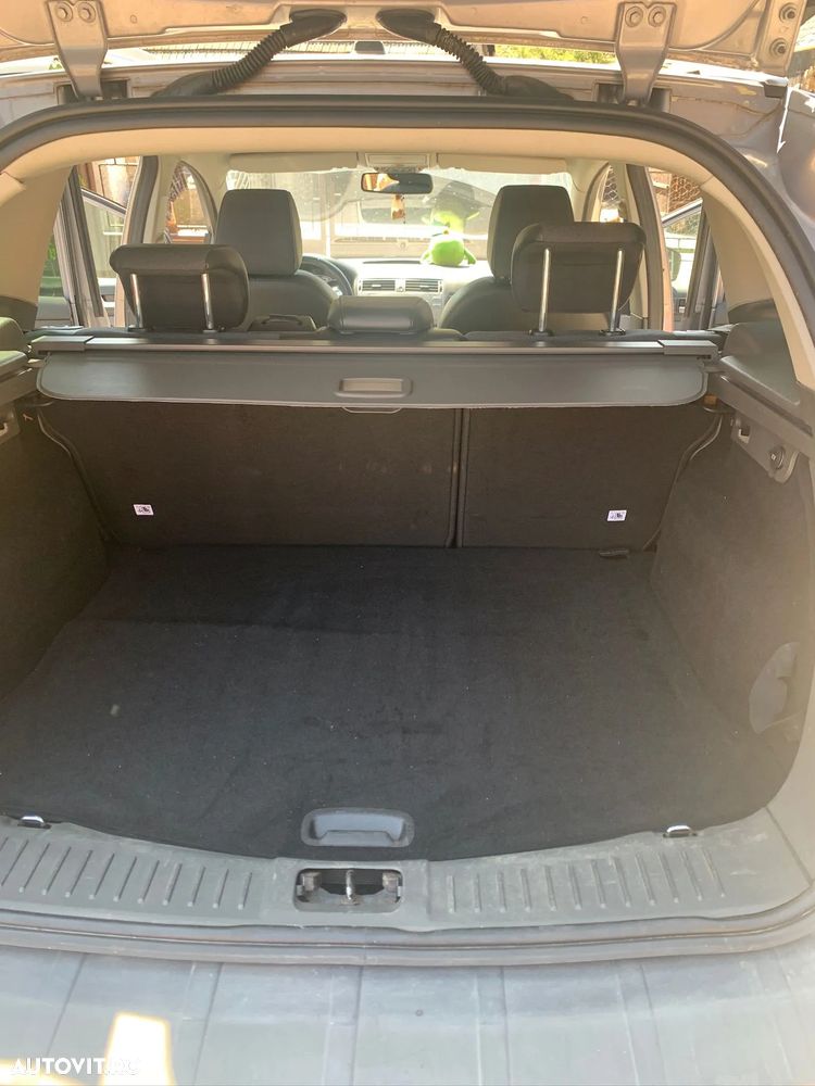 Ford Kuga 2.0 TDCi 4WD Powershift Titanium - 12