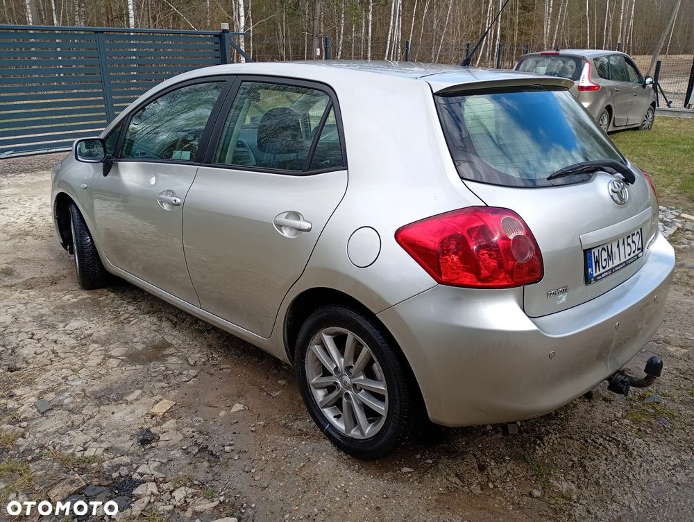 Toyota Auris 1.4 D-4D Luna - 7