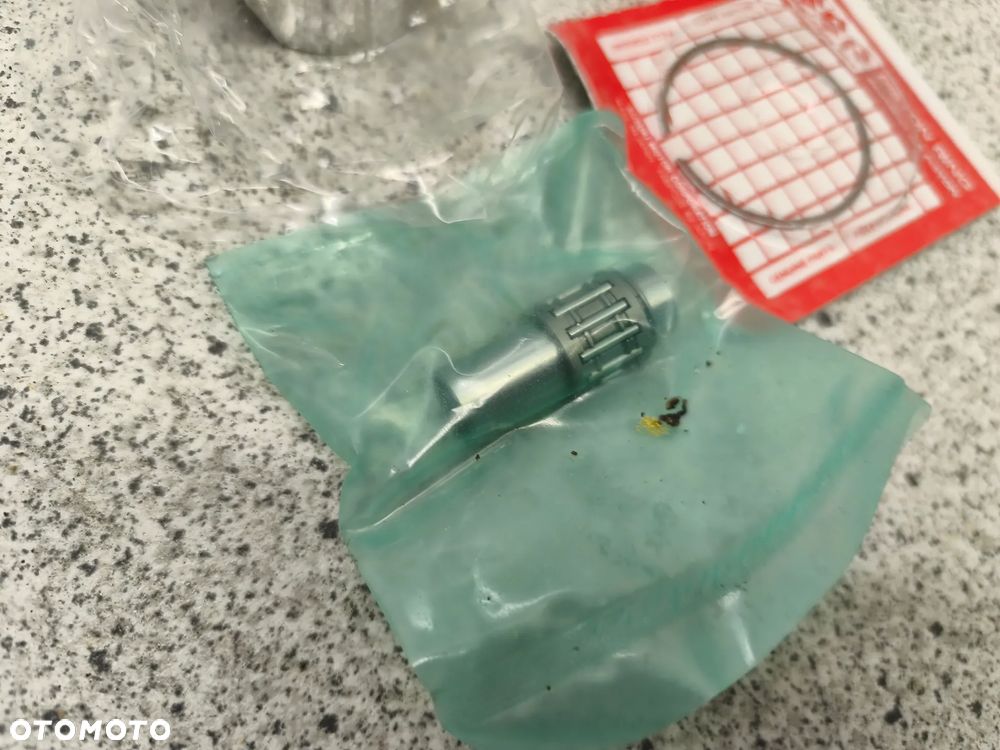 Tłok, pierścień Suzuki RM 80 RM80 - 3