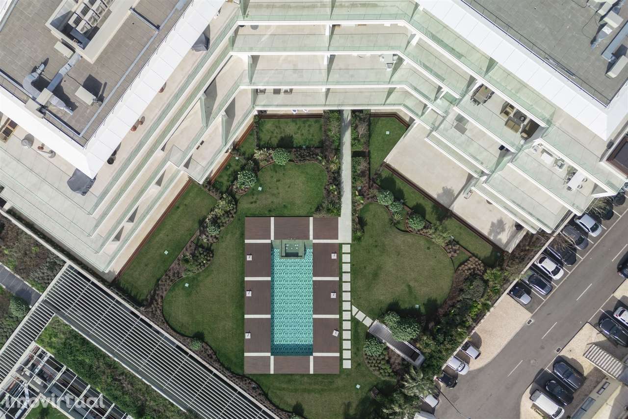 Apartamento T2 na Urb. Bayview, Cascais. - Grande imagem: 3/45