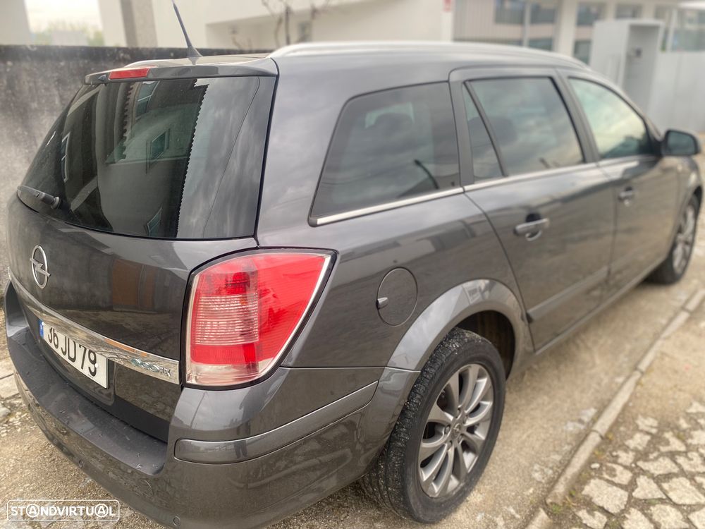 Opel Astra 1.7 CDTI Cosmo ecoFLEX - 3