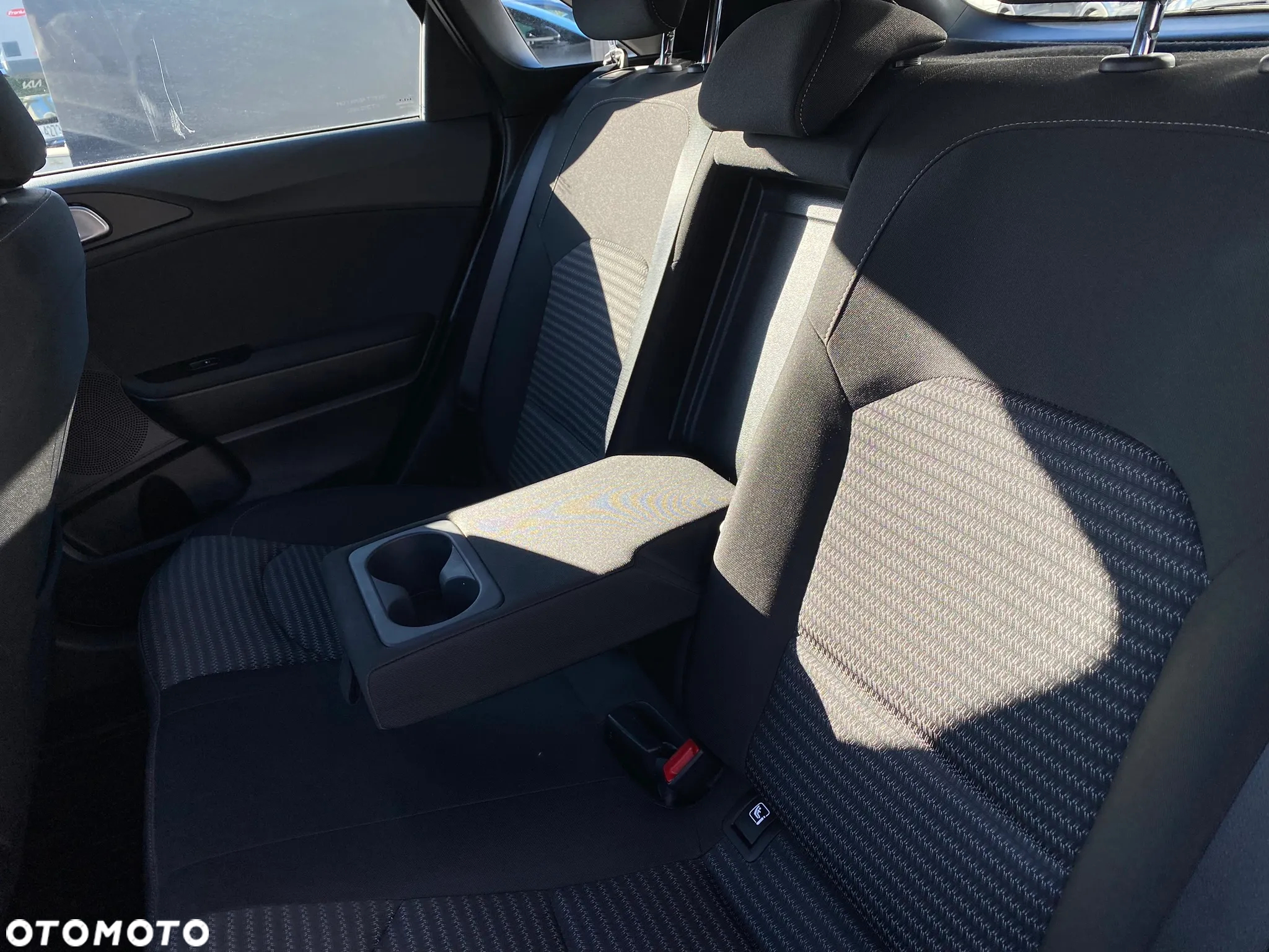Kia Ceed 1.5 T-GDI M DCT - 14