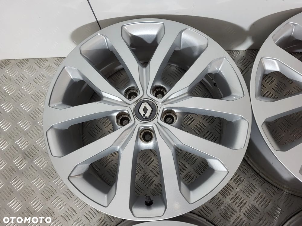 Renault Kadjar AQUILA Felgi Aluminiowe 17 5x114.3 - 5