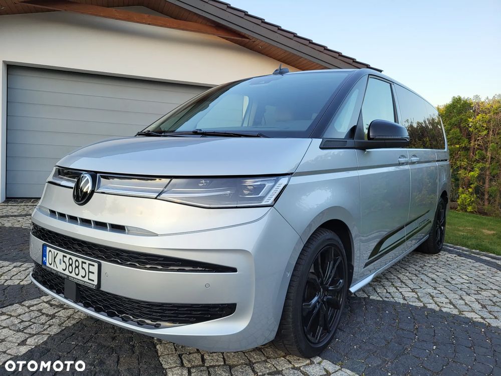 Volkswagen Multivan - 1