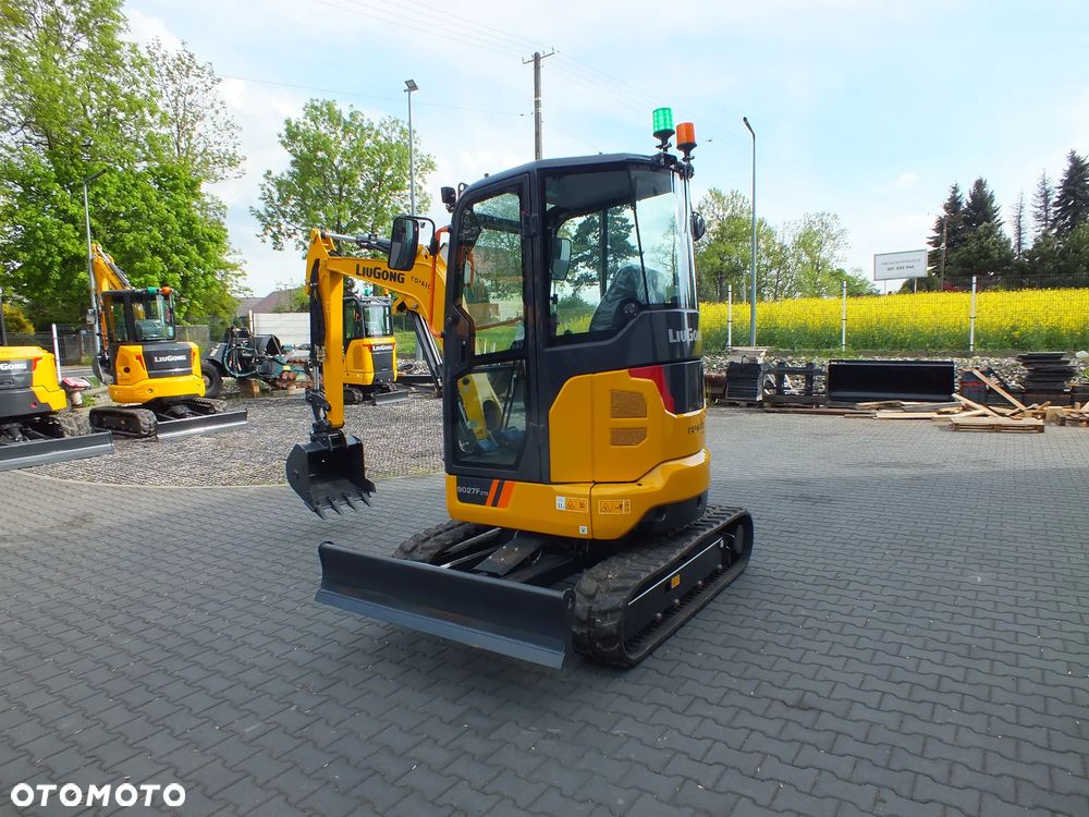 Liu Gong 9027F ZTS - 12