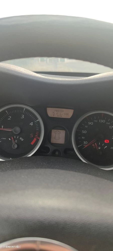 Renault Mégane Break 1.5 dCi Confort - 9