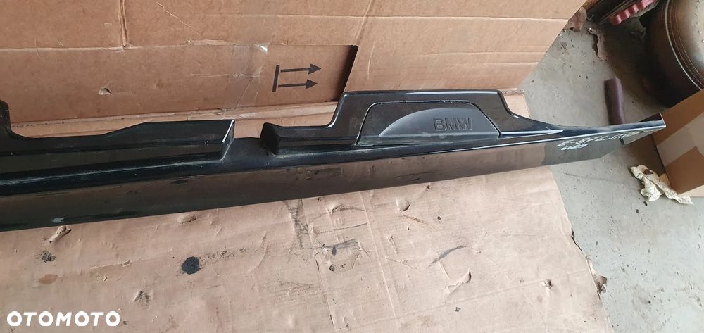Listwa progowa lewa BMW I E87 Lift 668/9 7184353 - 6