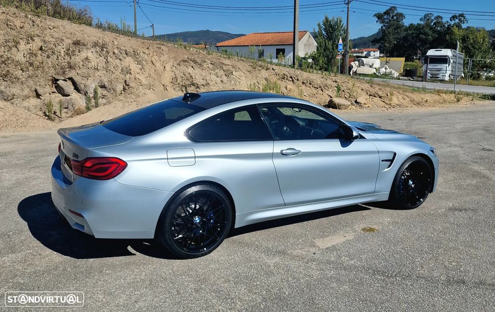 BMW M4 DKG Competition - 9