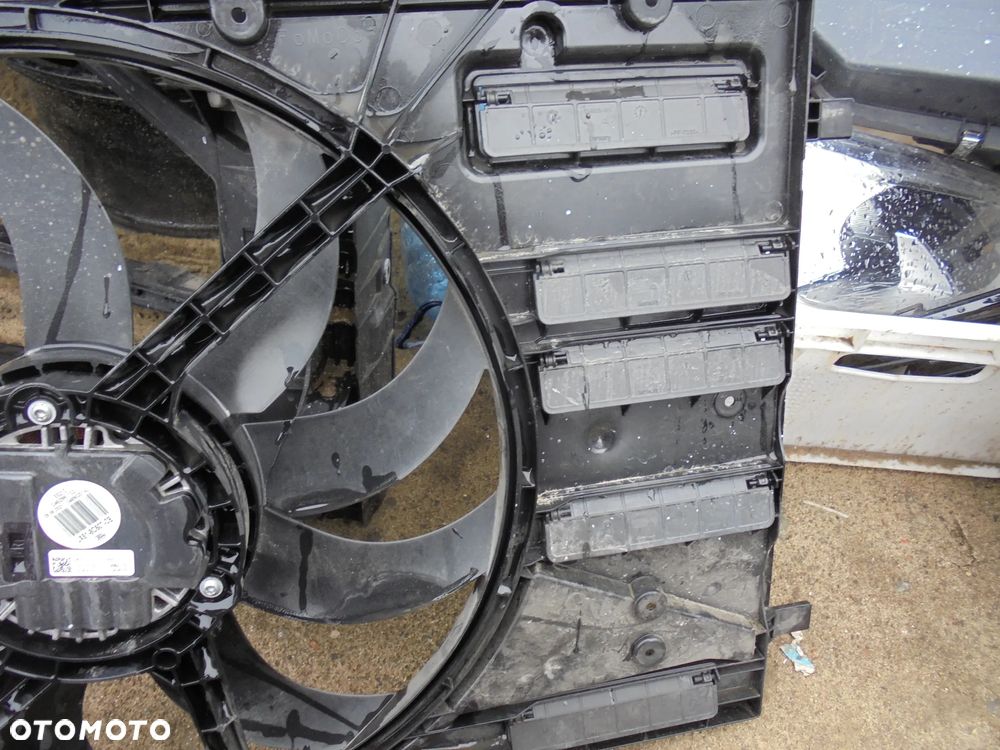 FORD FOCUS MK4 WENTYLATOR OBUDOWA EUROPA - 4