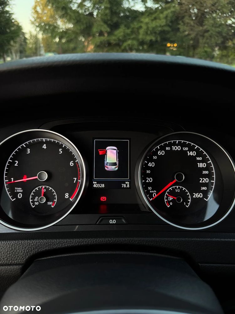 Volkswagen Golf 1.5 TSI BMT Comfortline - 11
