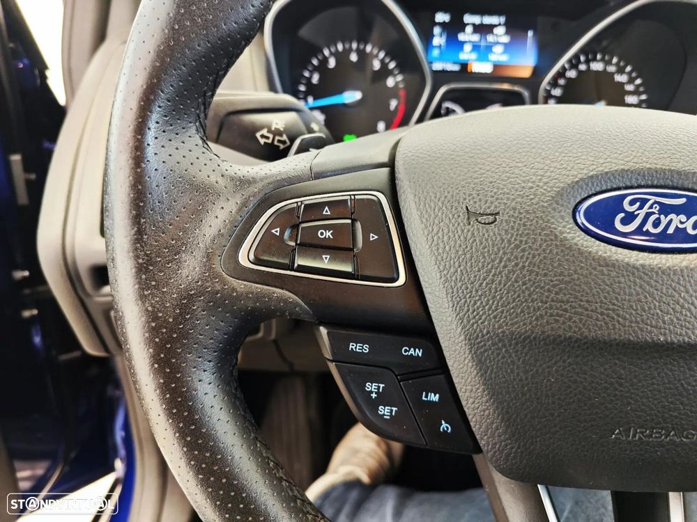 Ford Focus 1.0 EcoBoost ST-Line Aut. - 33