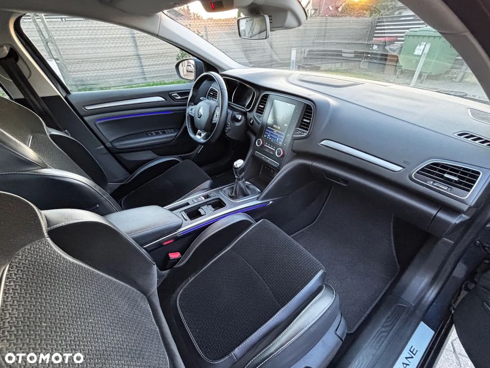 Renault Megane - 12