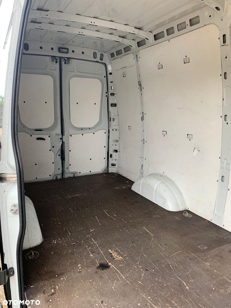 Iveco Daily - 23