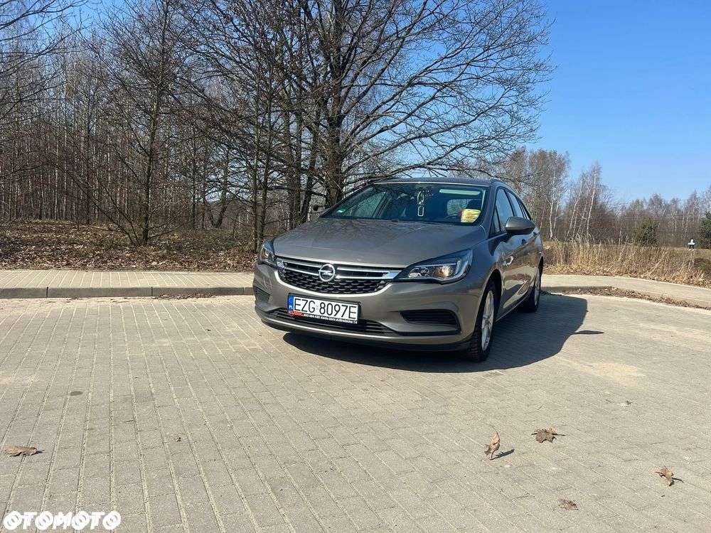 Opel Astra 1.4 T Dynamic - 1