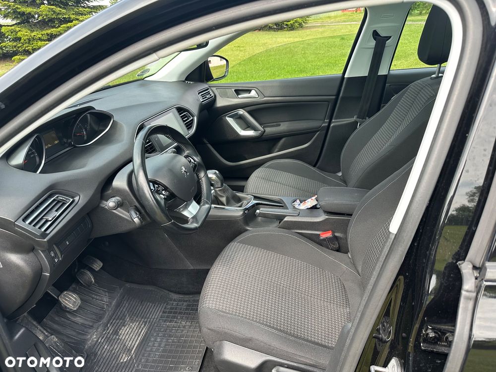 Peugeot 308 PureTech 110 Stop & Start Style - 12