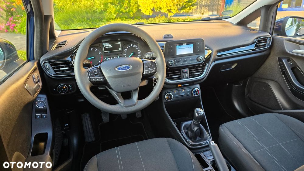 Ford Fiesta - 10