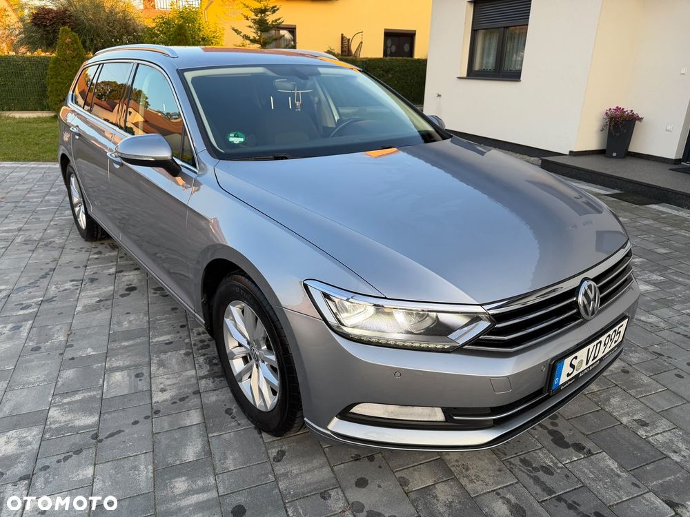 Volkswagen Passat 2.0 TDI (BlueMotion Technology) Trendline - 4