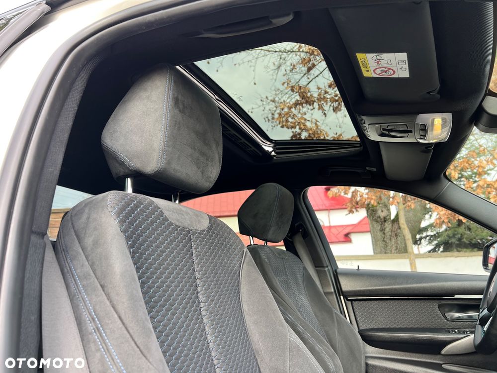 BMW Seria 3 320d DPF Blue Performance Edition Sport - 19