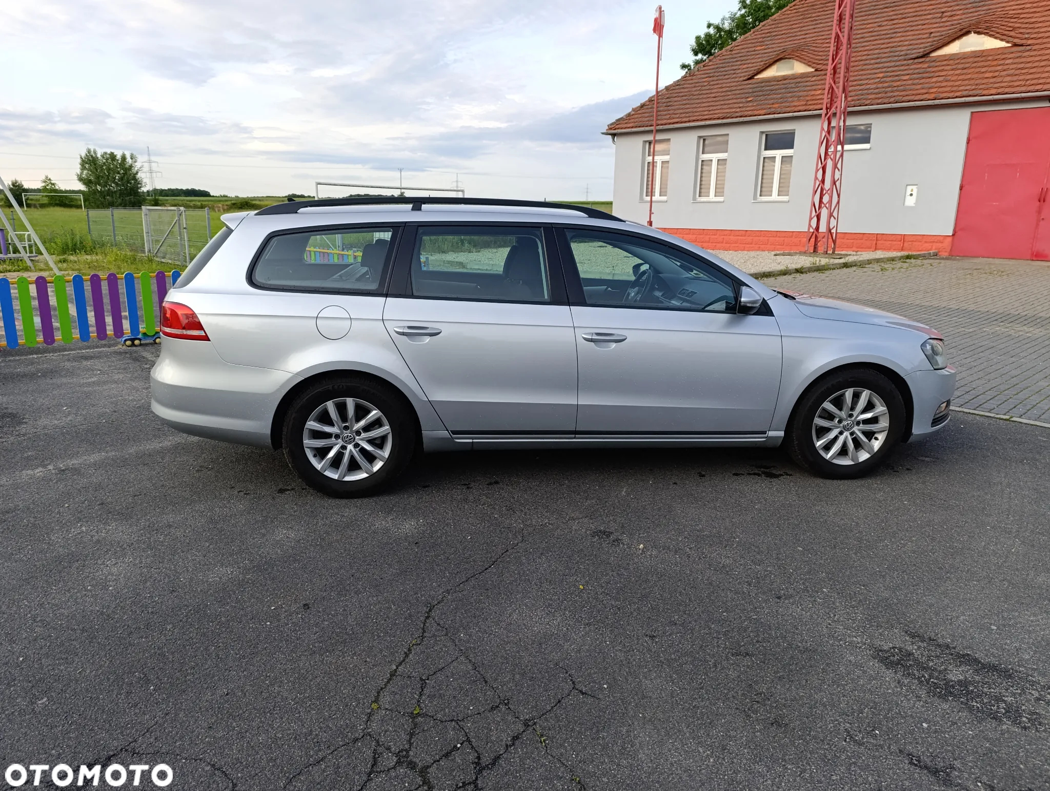 Volkswagen Passat Variant 1.6 TDI (BlueMotion Technology) Comfortline - 10