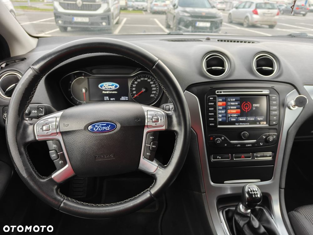 Ford Mondeo 2.0 TDCi Platinium X Plus (Titanium) - 6