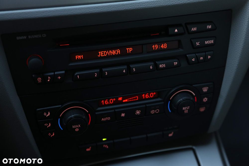 BMW Seria 3 - 25