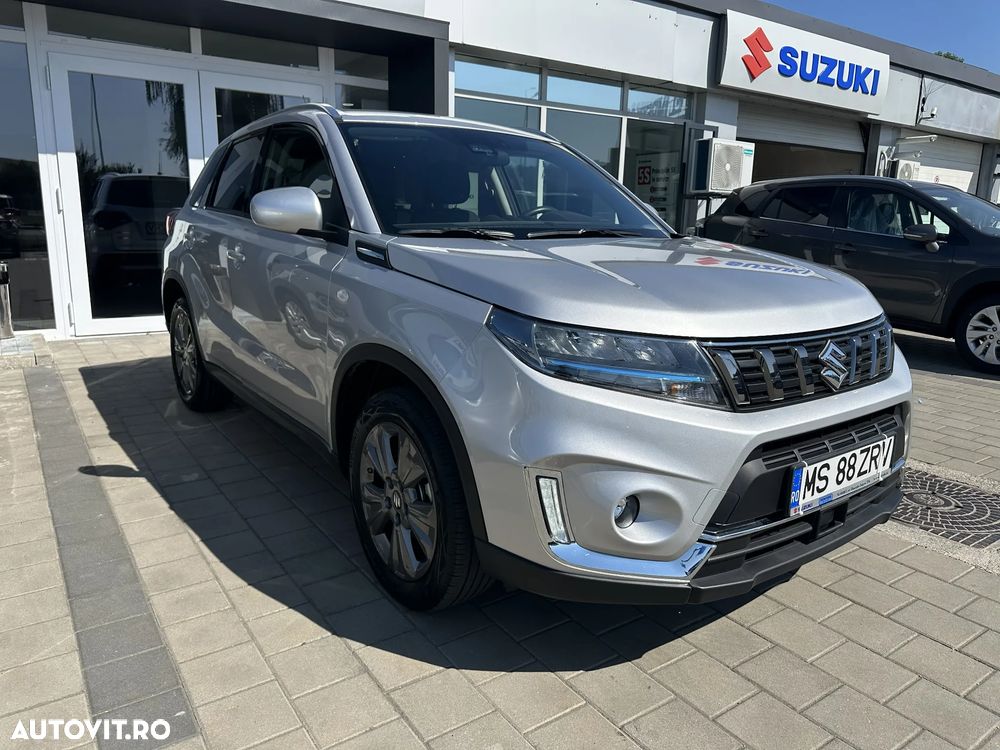 Suzuki Vitara 1.4 Boosterjet MHEV Passion - 4