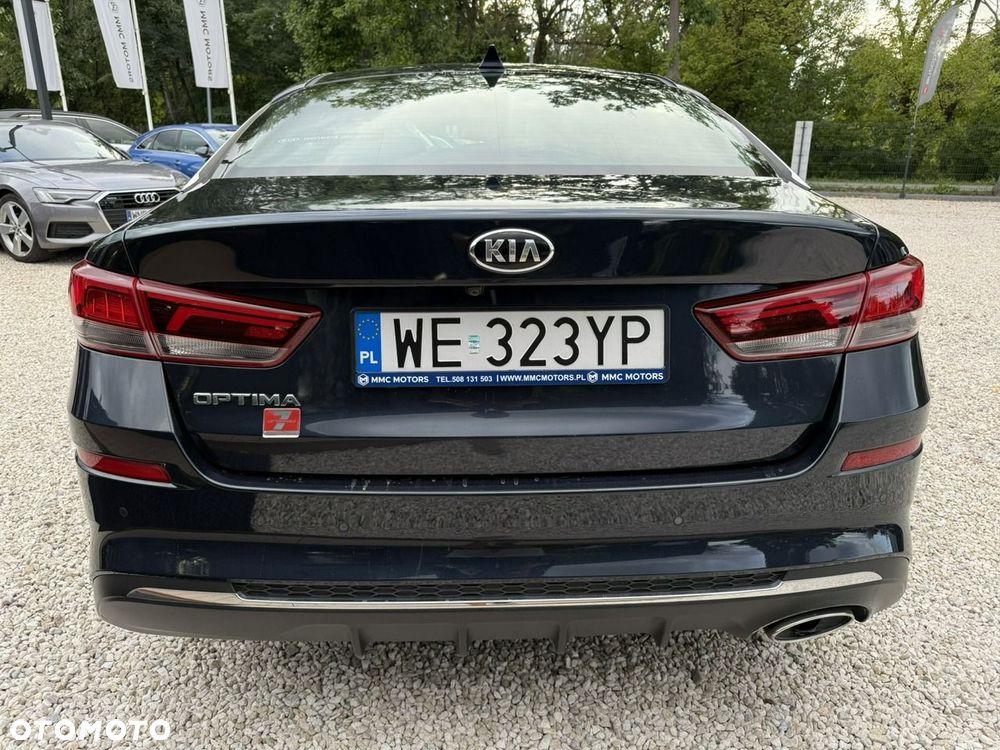 Kia Optima - 10