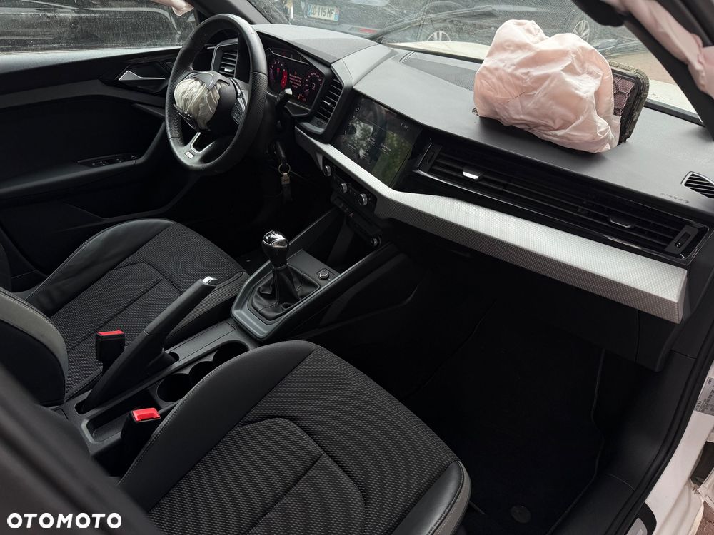 Audi A1 Sportback 25 TFSI S Line - 7