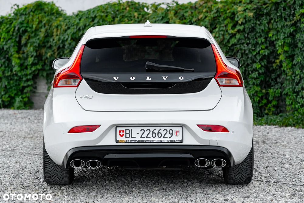 Volvo V40 - 12