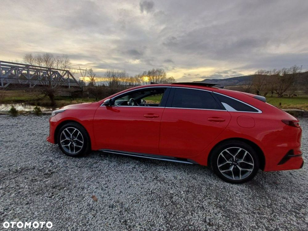 Kia ProCeed 1.4 T-GDI GT Line - 17