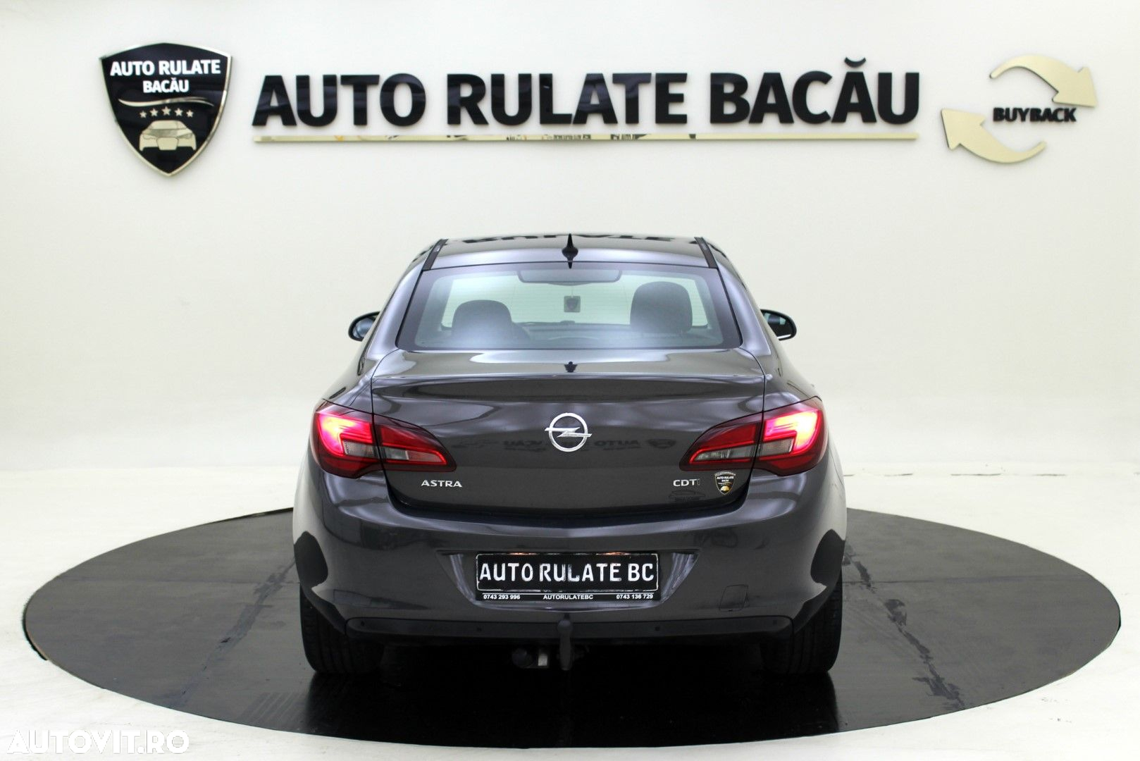 Opel Astra - 11