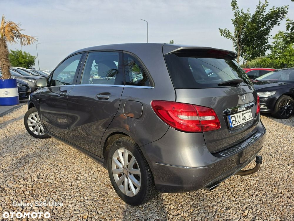 Mercedes-Benz Klasa B 180 CDI (BlueEFFICIENCY) - 9