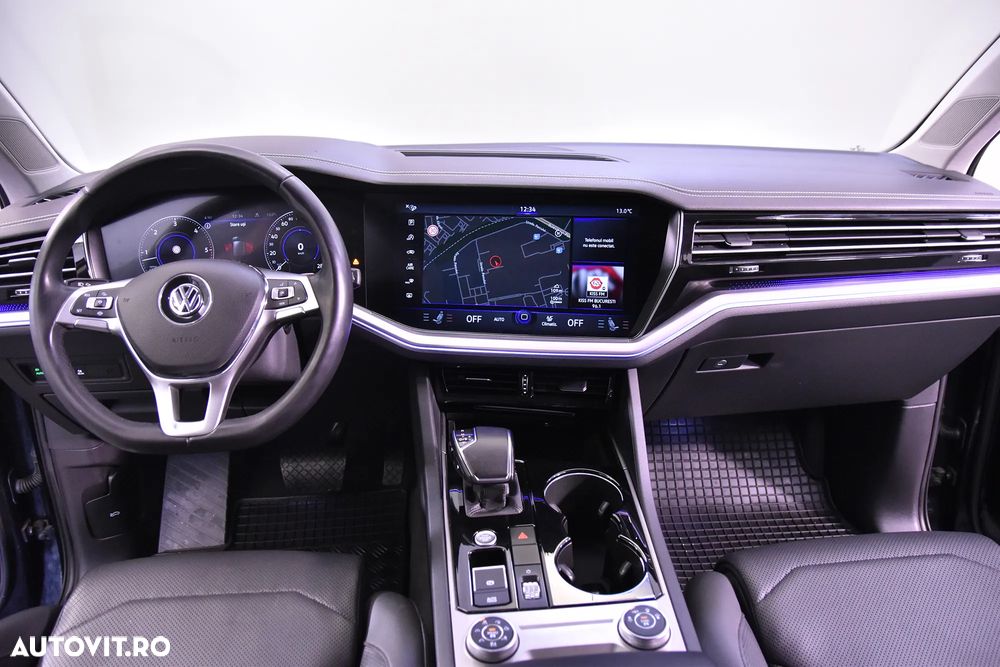 Volkswagen Touareg - 9