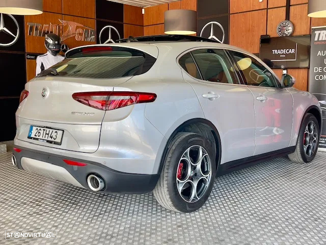 Alfa Romeo Stelvio 2.2 D Veloce Q4 AT8 - 12