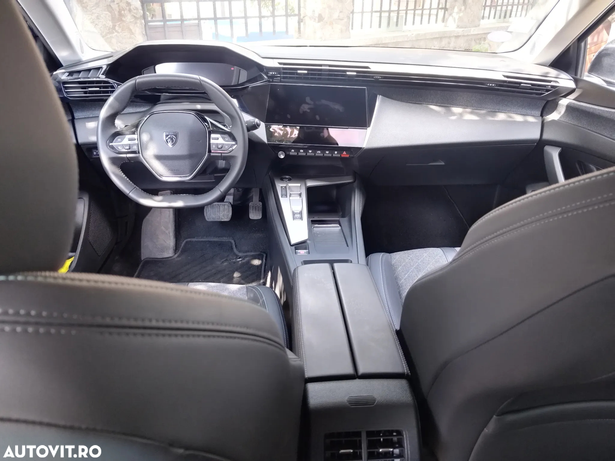 Peugeot 408 1.2L PureTech 130 S&S EAT8 Allure - 6