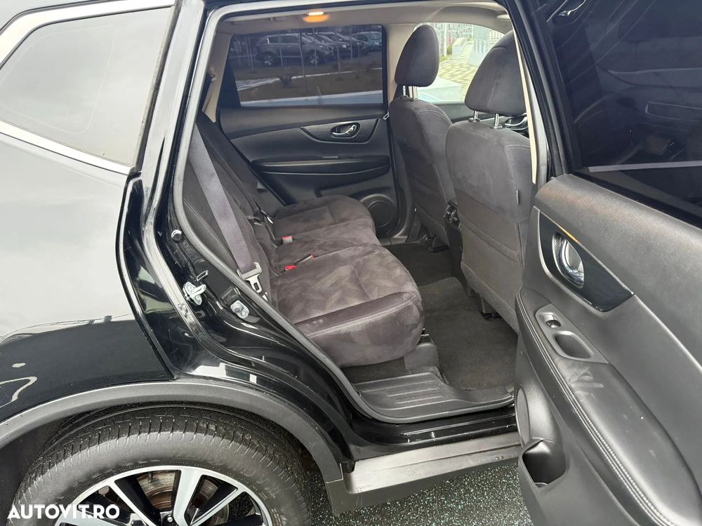 Nissan X-Trail 1.6 dCi Xtronic N-Connecta - 25